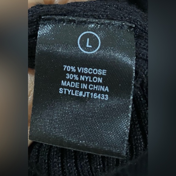 Fashion Nova Black Sweater Top- Large - Picture 4 of 4